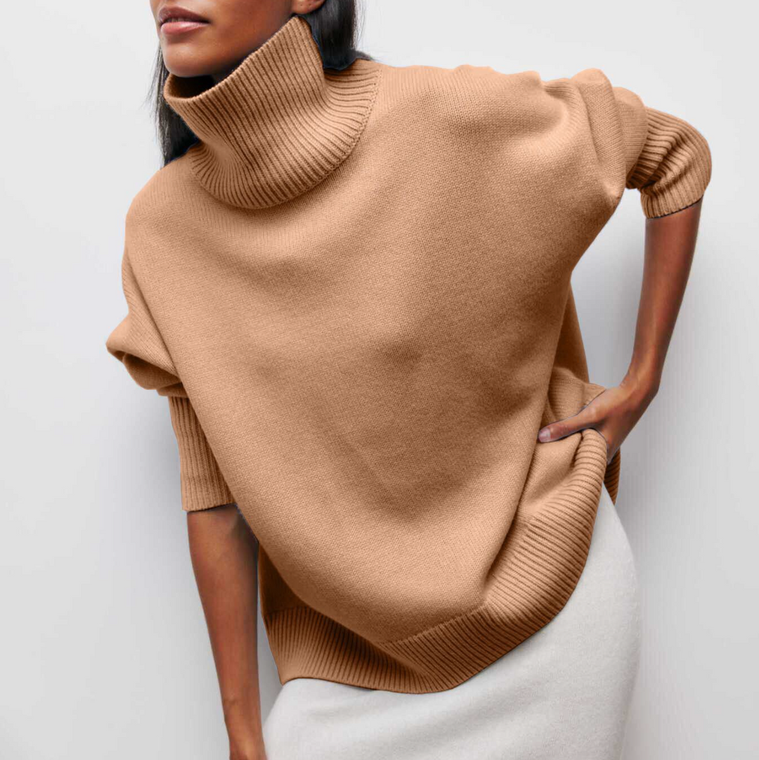 LOLA | Cozy Turtleneck