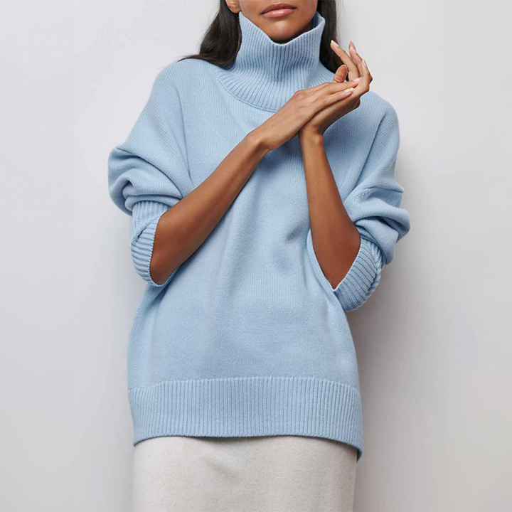 LOLA | Cozy Turtleneck