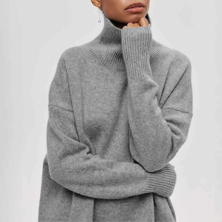 LOLA | Cozy Turtleneck